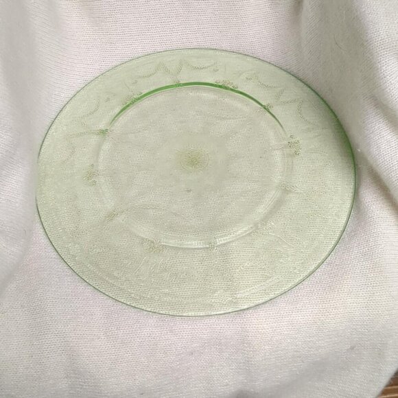 1930's Depression Glass - Picture 3 of 3